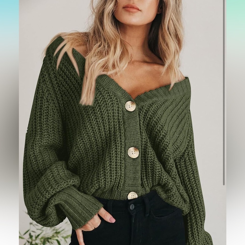 Chunky Knit Open Front Sweater Long Sleeve Button Loose Short Cardigan
8093 - Picture 7 of 9